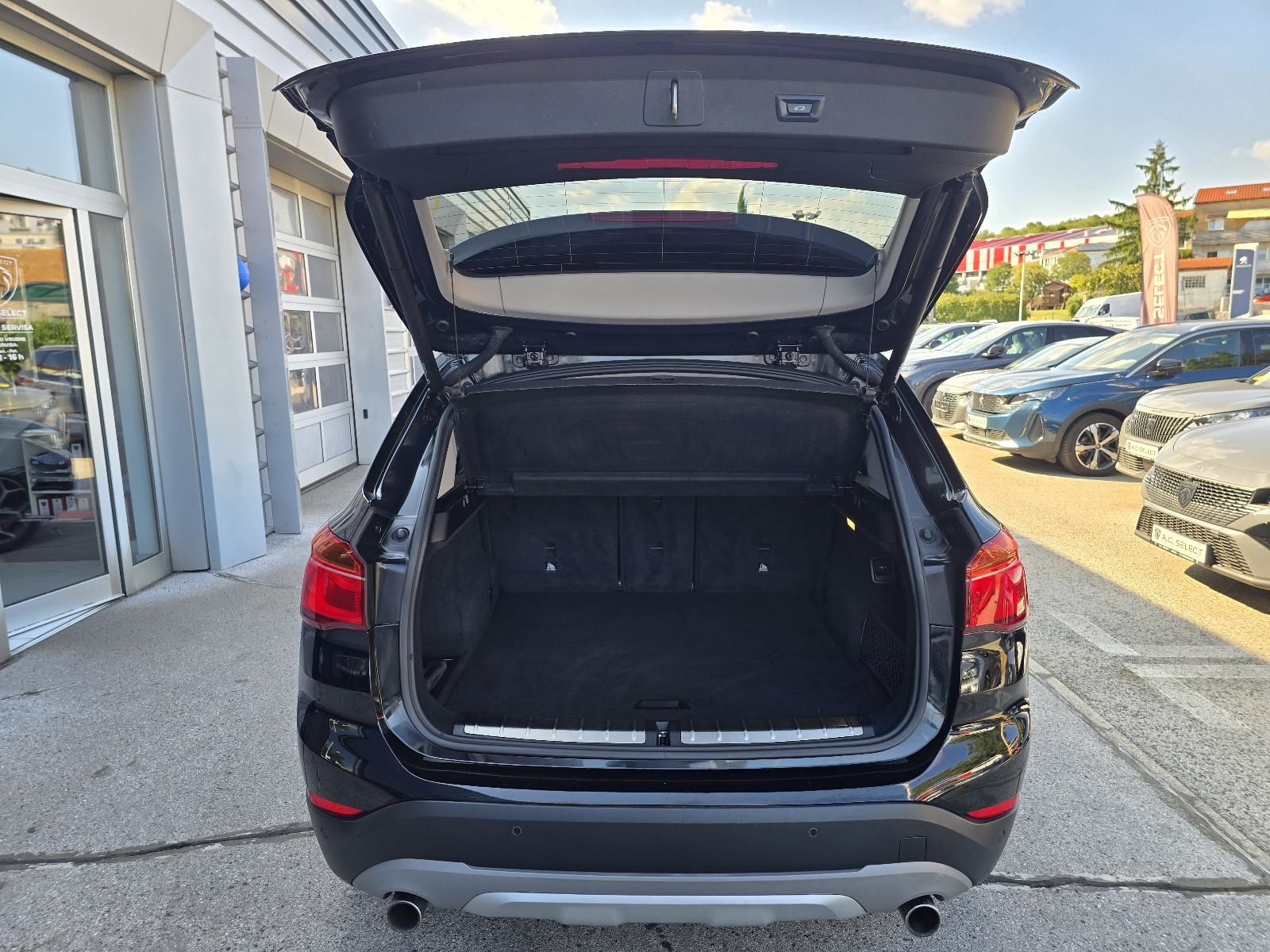 BMW X1 20d XDrive - 2016 - 150.000km - GARANCIJA - SERVIS - REG1GOD!!, fotografija 8