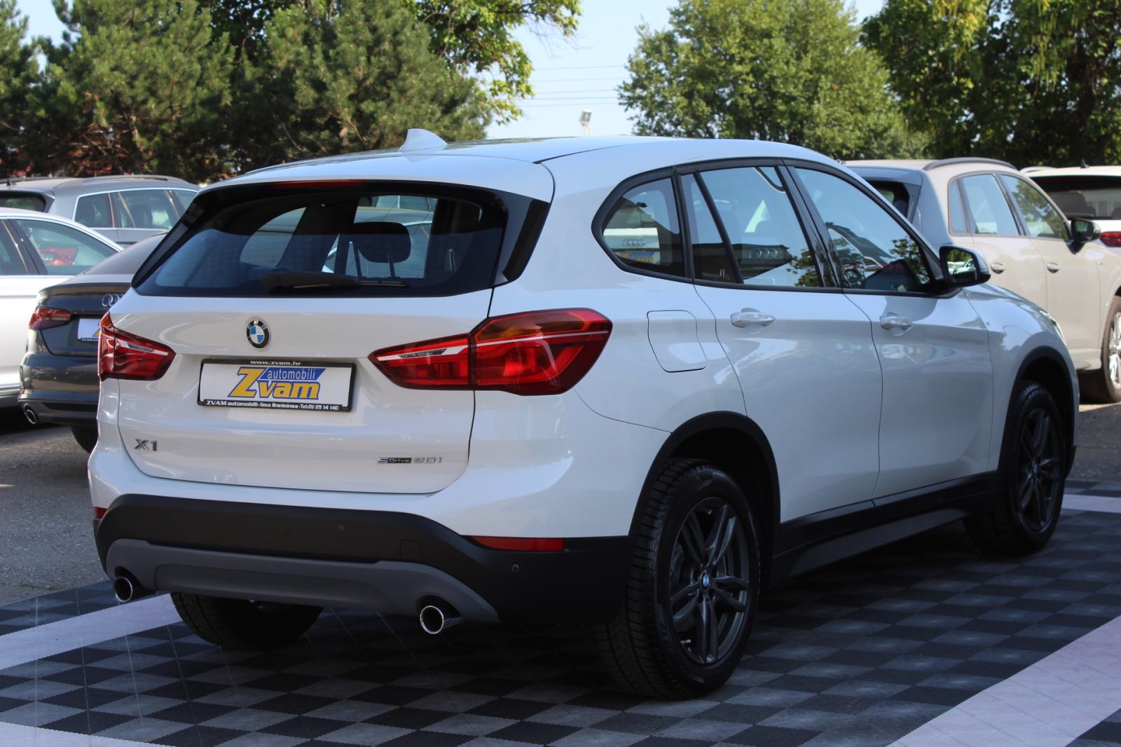 BMW X1 20i AUTOMATIK, LED, ALU 18", NAVIGACIJA, SP. SJEDALA, GARANCIJA, fotografija 7