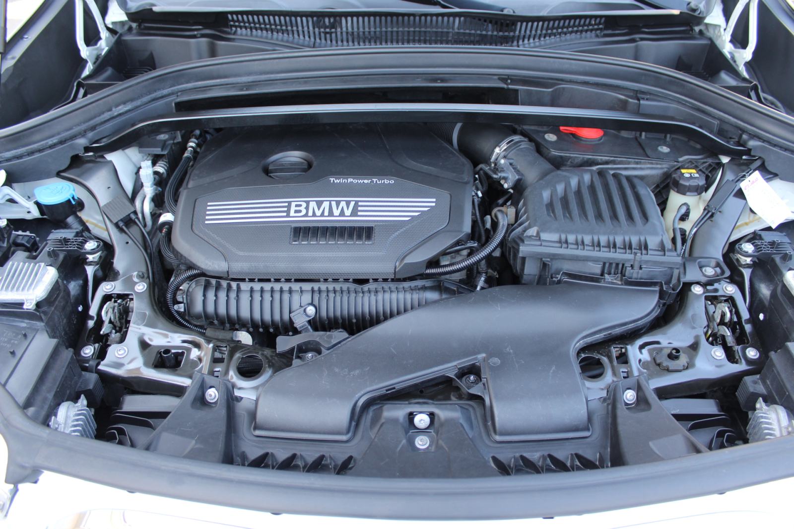 BMW X1 20i AUTOMATIK, LED, ALU 18", NAVIGACIJA, SP. SJEDALA, GARANCIJA, fotografija 17