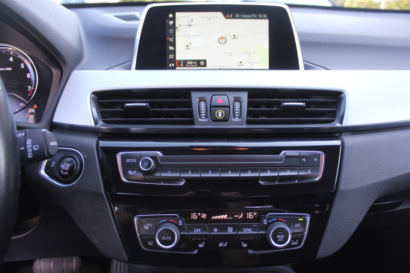 BMW X1 20i AUTOMATIK, LED, ALU 18", NAVIGACIJA, SP. SJEDALA, GARANCIJA, fotografija 12