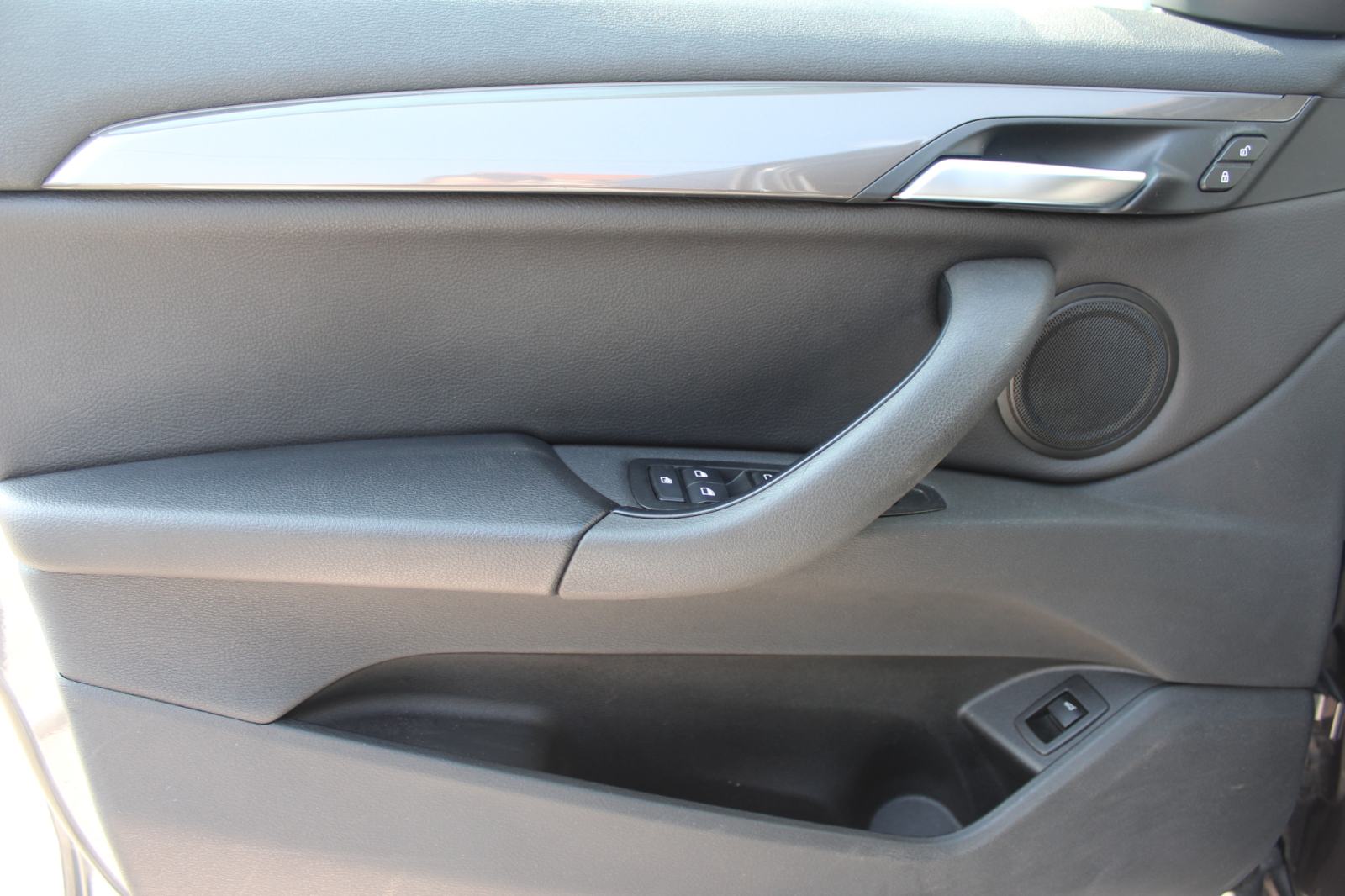 BMW X1 20i AUTOMATIK, X-LINE, LED, KOŽA, ALU 18, NAVIGACIJA, GARANCIJA, fotografija 14