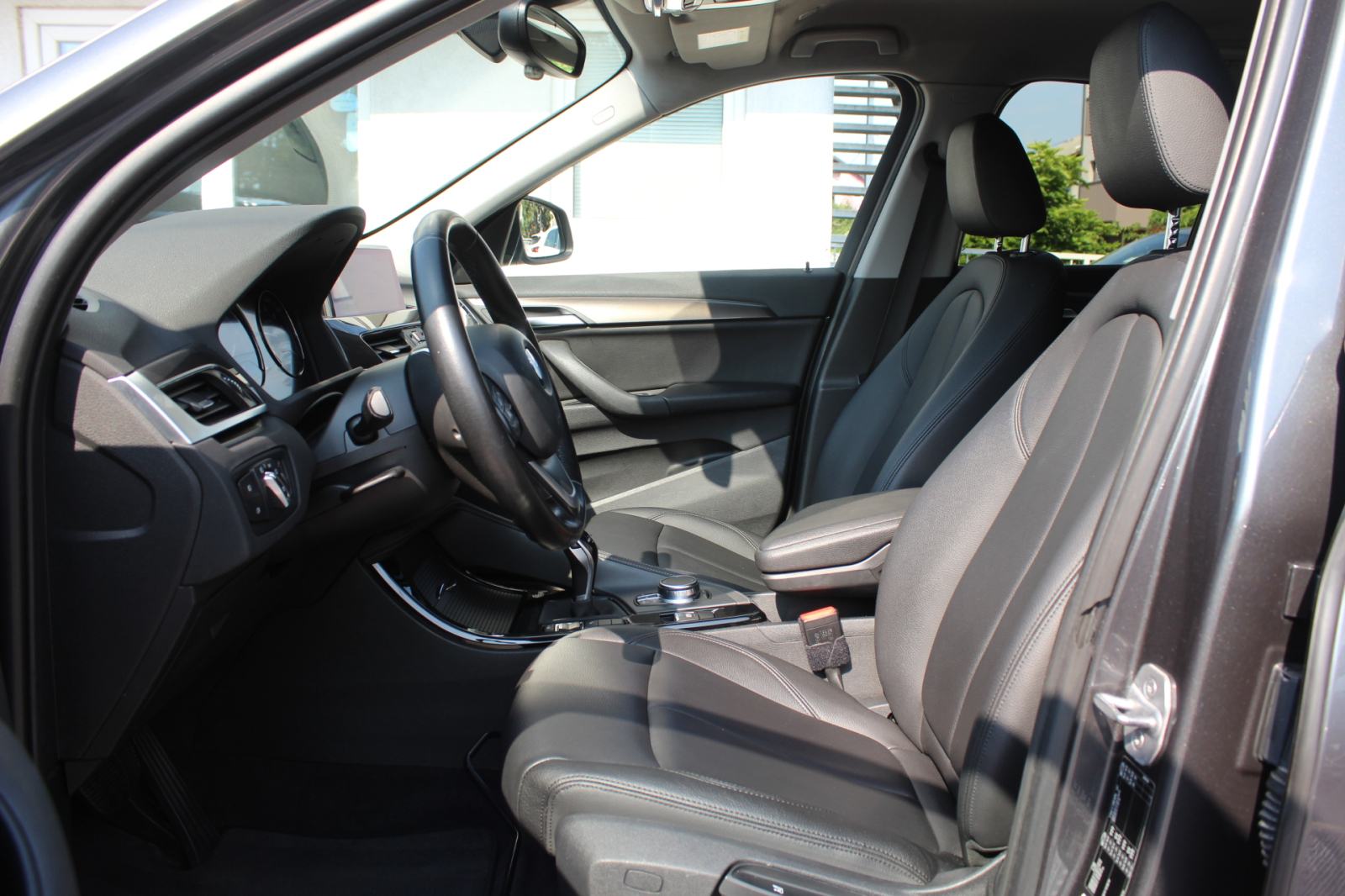 BMW X1 20i AUTOMATIK, X-LINE, LED, KOŽA, ALU 18, NAVIGACIJA, GARANCIJA, fotografija 8