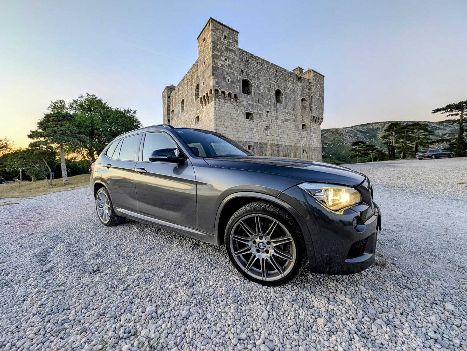 BMW X1 25d xDrive M paket ZF8, fotografija 17