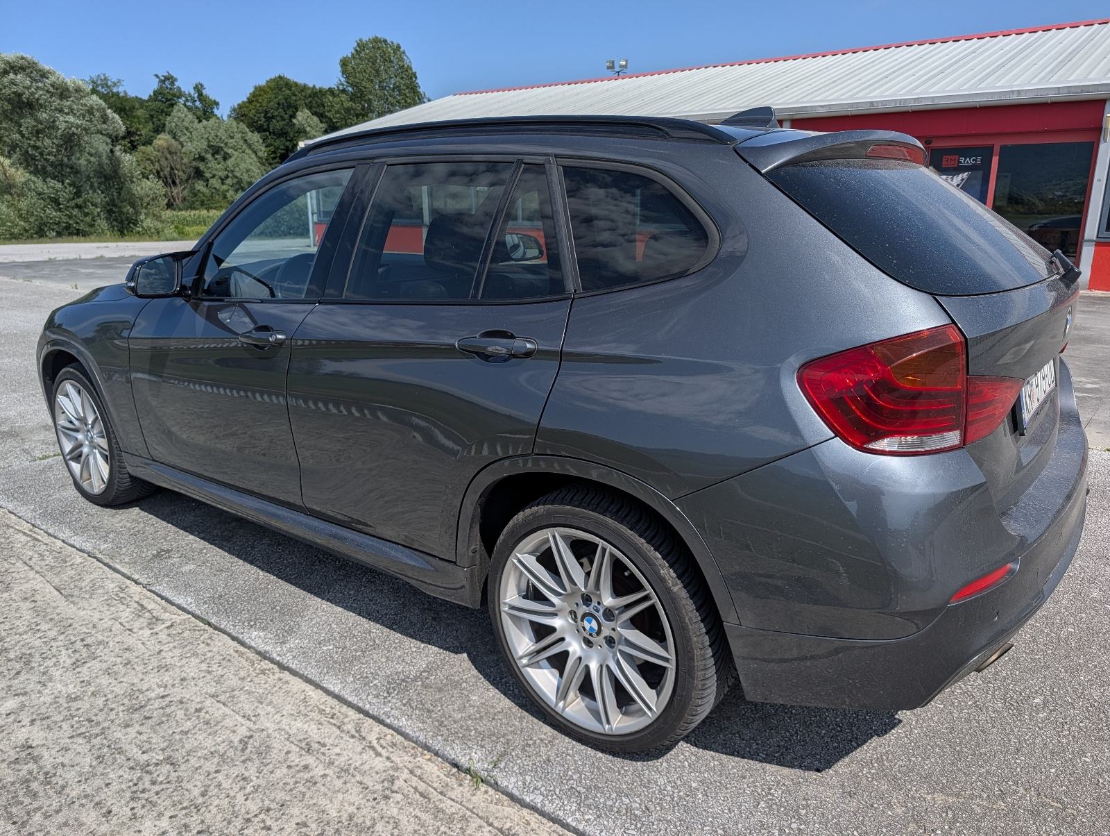 BMW X1 25d xDrive M paket ZF8, fotografija 19