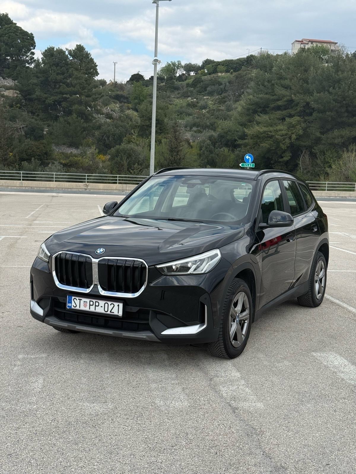 BMW X1 25e xDrive 245 KS, LED+KAM+PDC+NAV “ u sustavu pdv “, fotografija 8