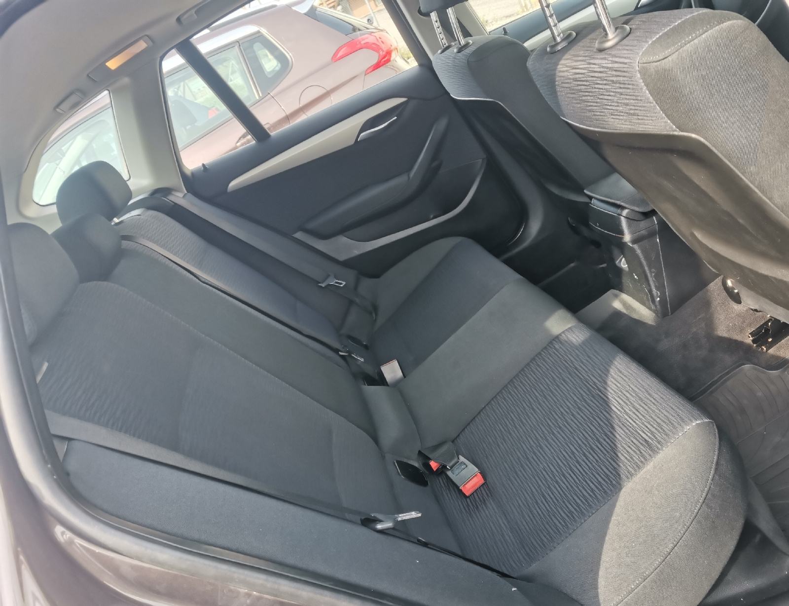 BMW X1 ODLICAN! PANORAMA-DVOZON.KLIMA-TEMPOMAT nema prijenosa, fotografija 17
