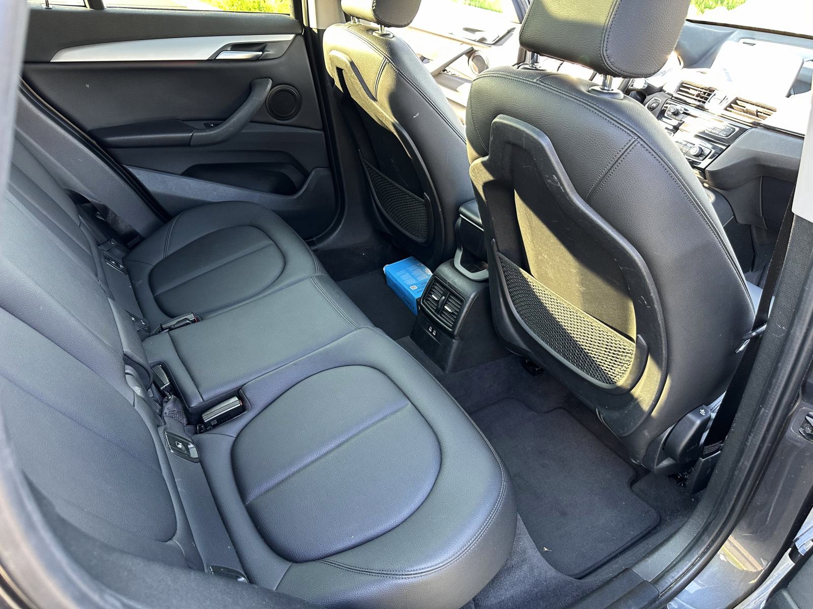 BMW X1 18i u PDV, REG. 11/26, FULL OPREMA + ŠIBER **POPUST**, fotografija 12