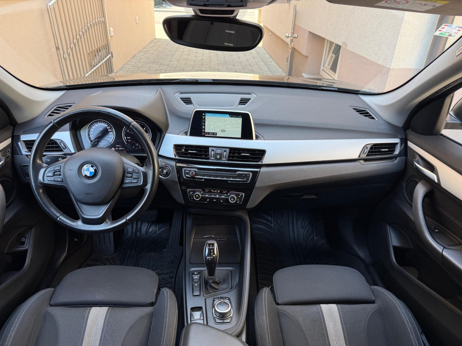 BMW X1 sDrive 18d automatik, fotografija 12