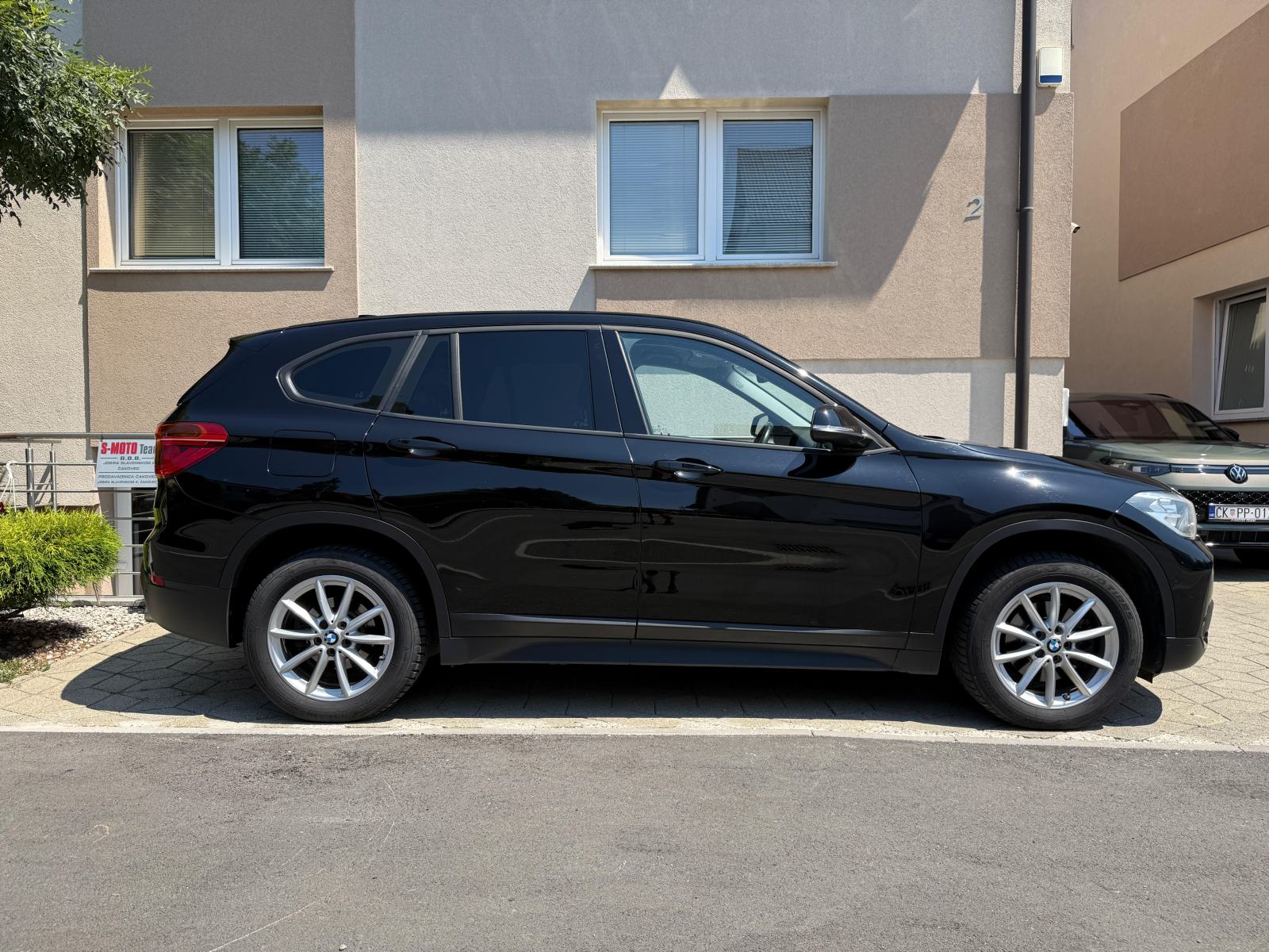 BMW X1 sDrive 18d automatik, fotografija 5