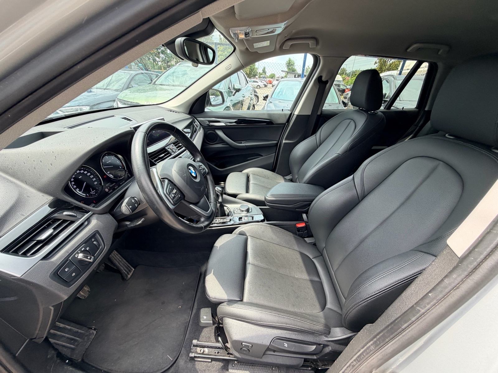 BMW X1 sDrive 18d Sport Line*ODLIČNO STANJE*GARANCIJA*KAMERA*LEASING*, fotografija 10