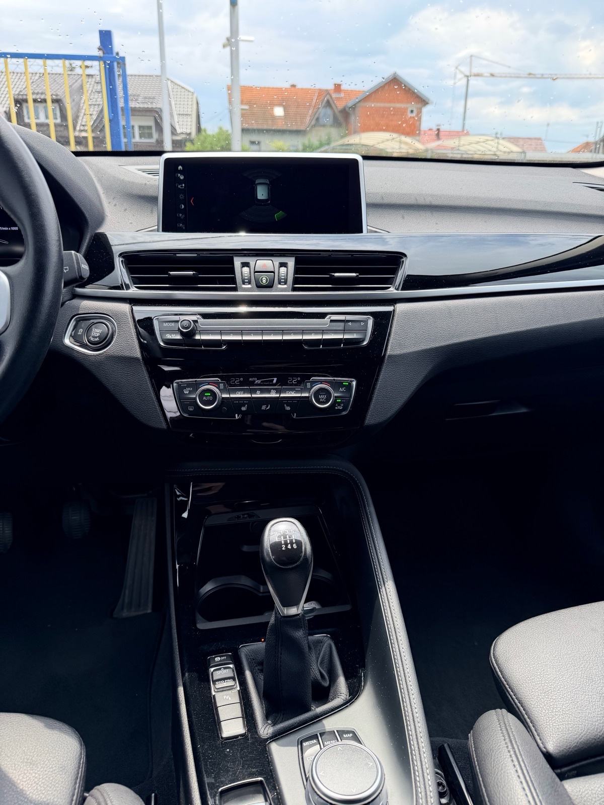 BMW X1 sDrive 18d Sport Line*ODLIČNO STANJE*GARANCIJA*KAMERA*LEASING*, fotografija 16