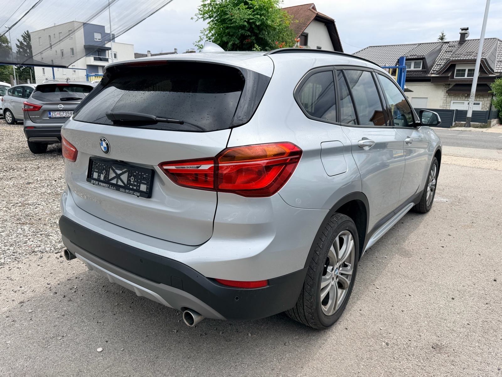 BMW X1 sDrive 18d Sport Line*ODLIČNO STANJE*GARANCIJA*KAMERA*LEASING*, fotografija 6