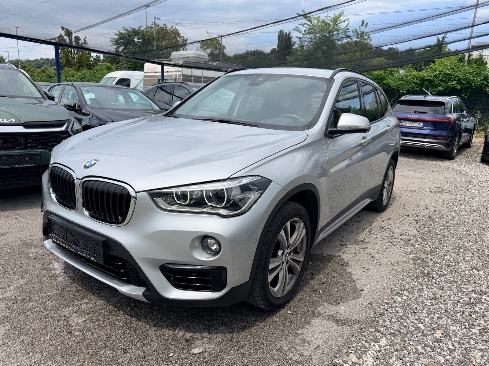 BMW X1 sDrive 18d Sport Line*ODLIČNO STANJE*GARANCIJA*KAMERA*LEASING*, fotografija 2