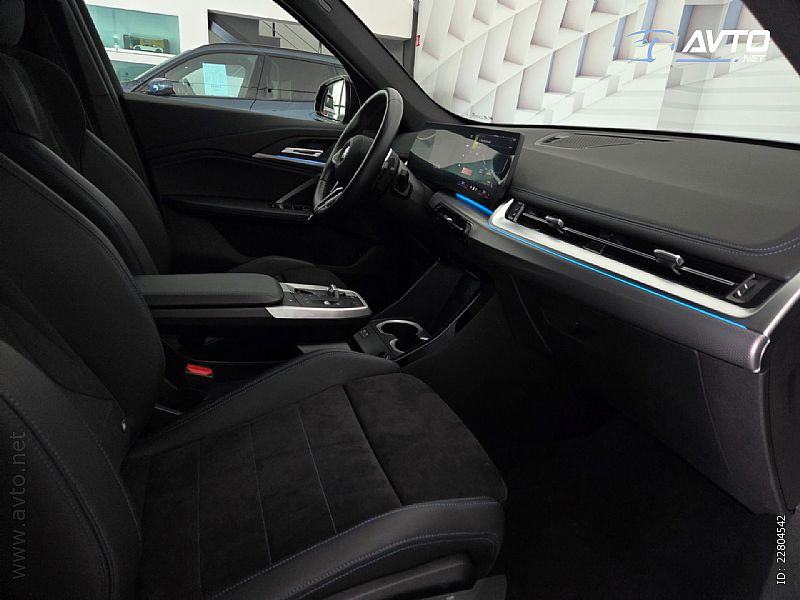 BMW X1 sDrive 20d automatik, fotografija 12