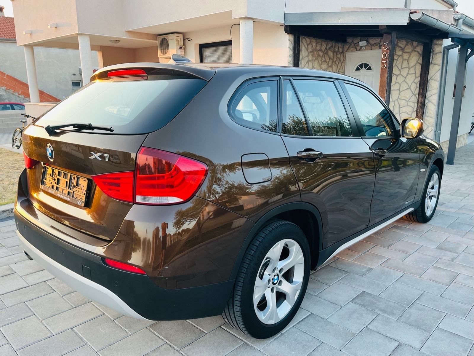 *BMW X1 sDrive 20d* Navi*Klima*Tempomat*, fotografija 5