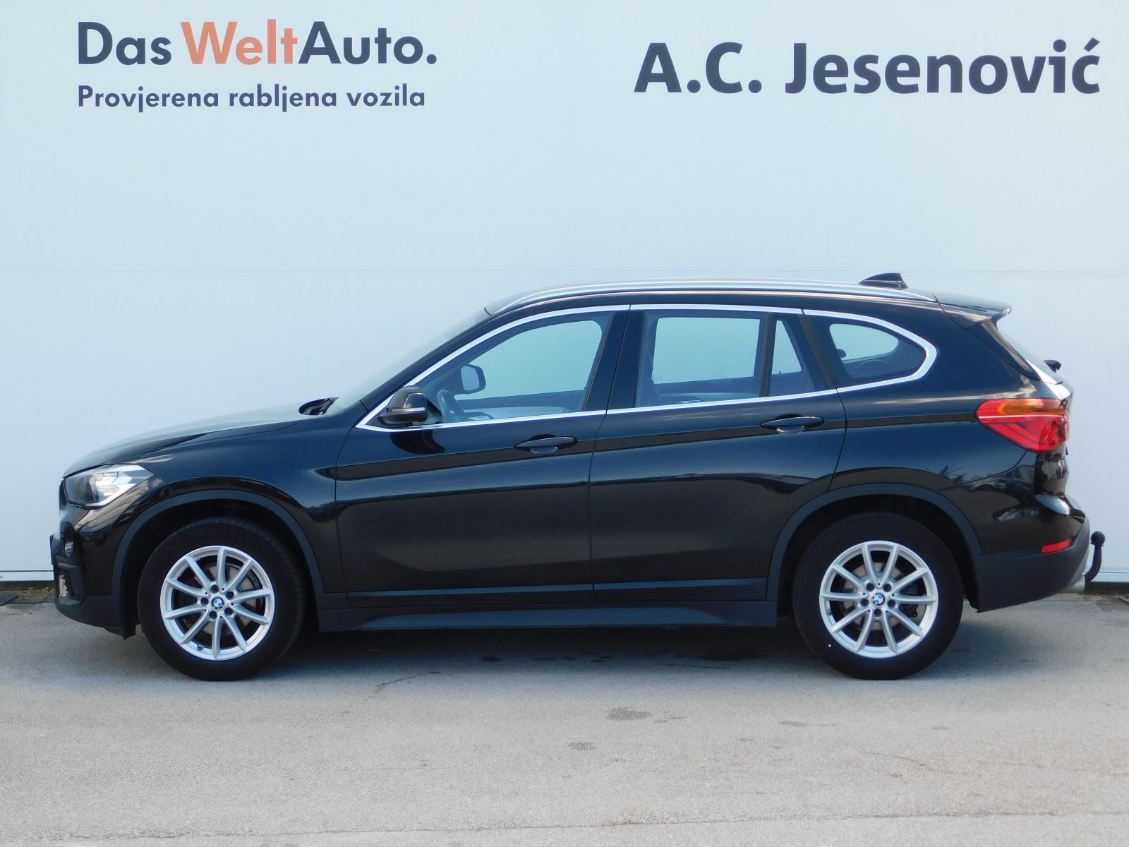 BMW X1 sDrive16d Advantage automatik-LEASING BEZ UČEŠĆA!, fotografija 6