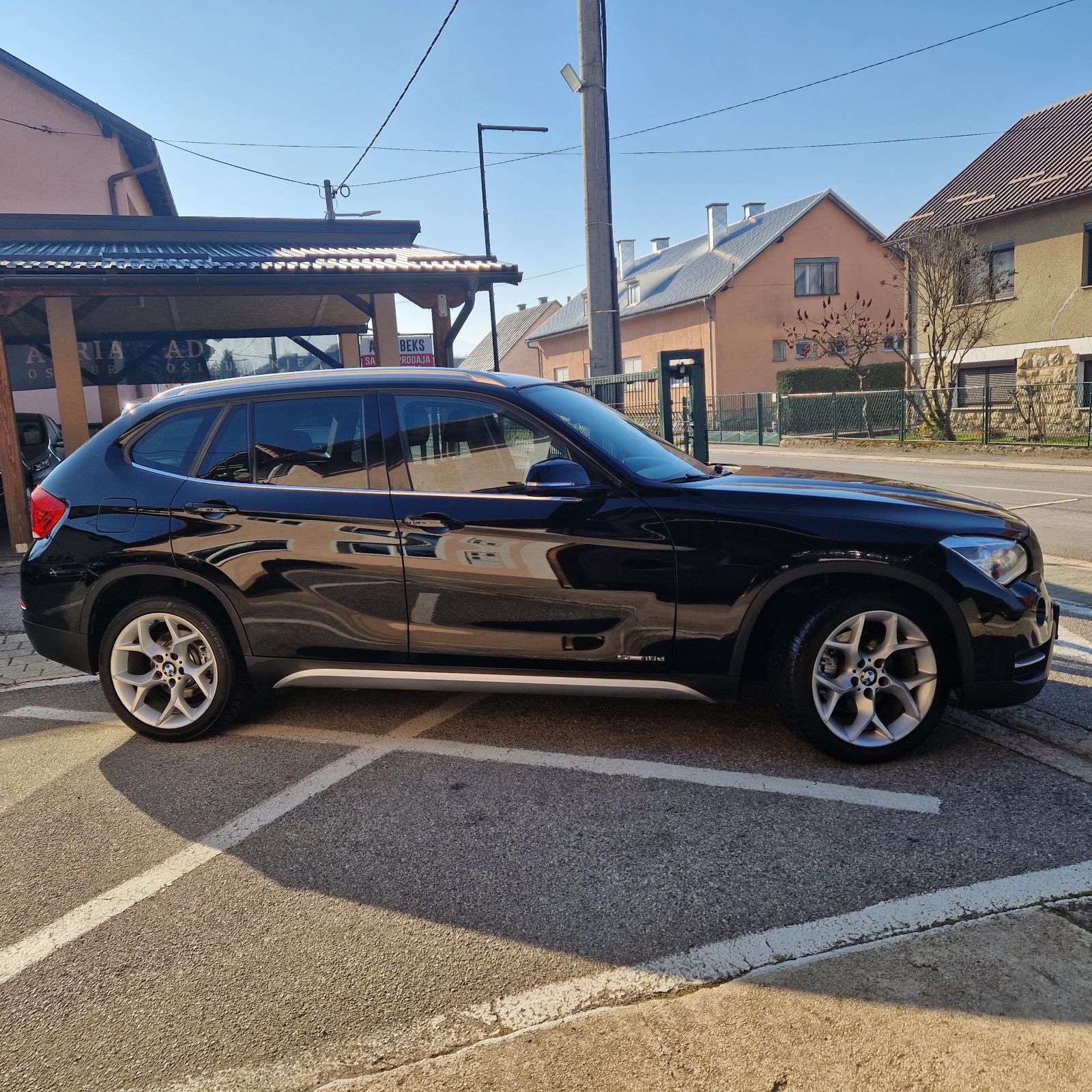 BMW X1 sDrive16d. Aut.mjenjač 8 brzina. Na ime kupca do registracije., fotografija 5
