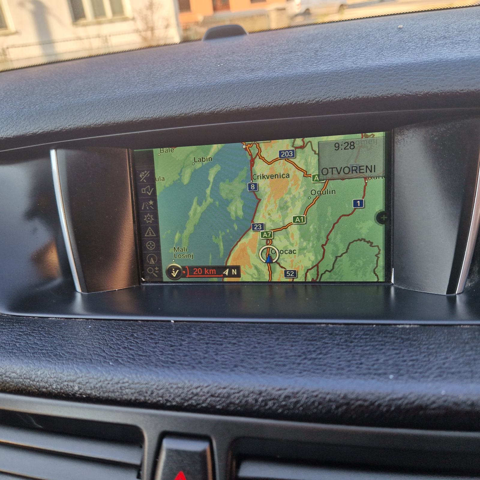 BMW X1 sDrive16d. Aut.mjenjač 8 brzina. Na ime kupca do registracije., fotografija 12