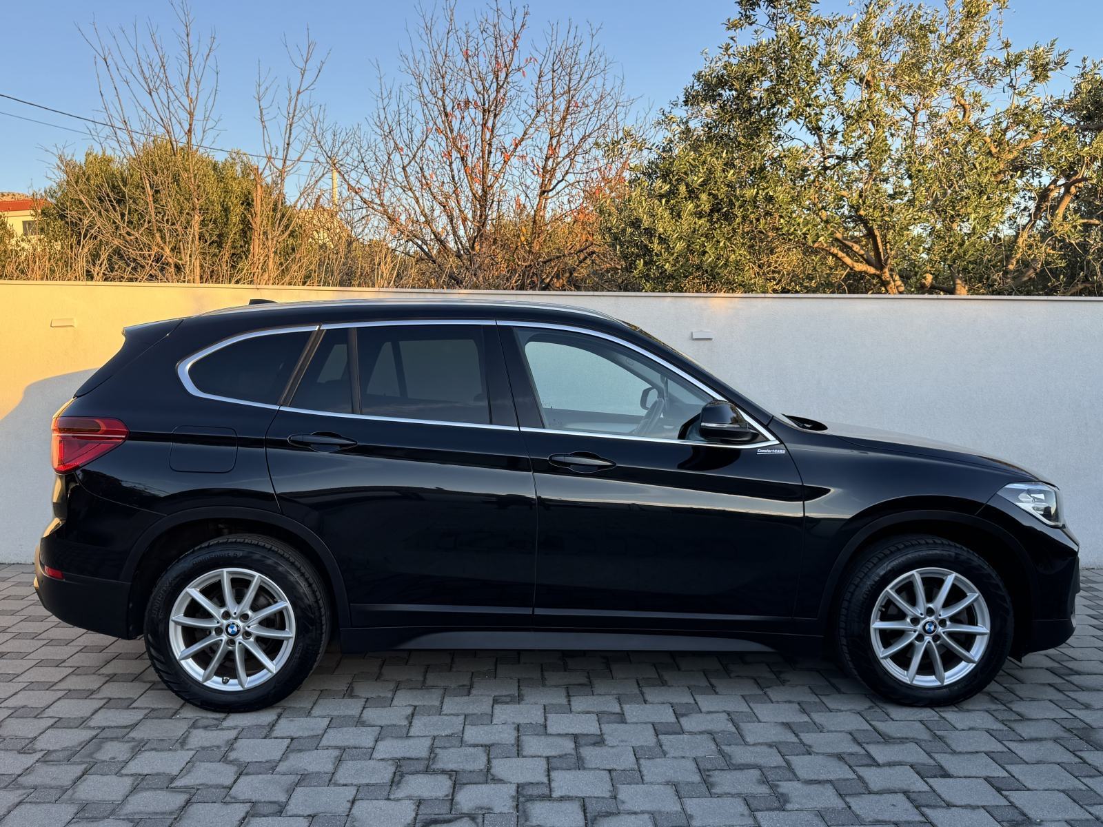 BMW X1 sDrive16d~Automatik~Kamera~Navi~Koža~Virtual~Servisna~Jamstvo, fotografija 8