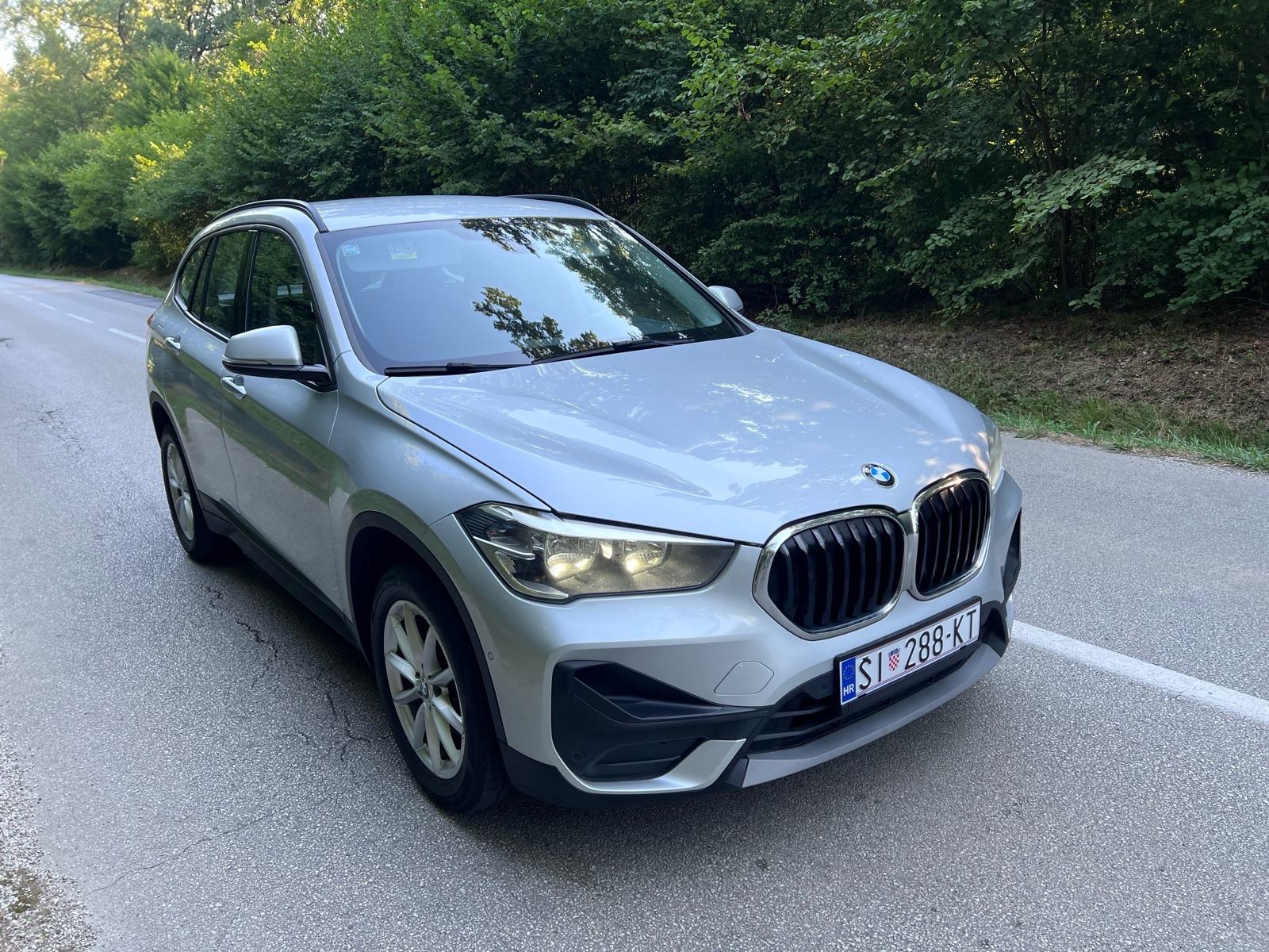 BMW X1 Automatik, LCI model redizajn 2020, veliki ekran, BMW servisna, fotografija 4