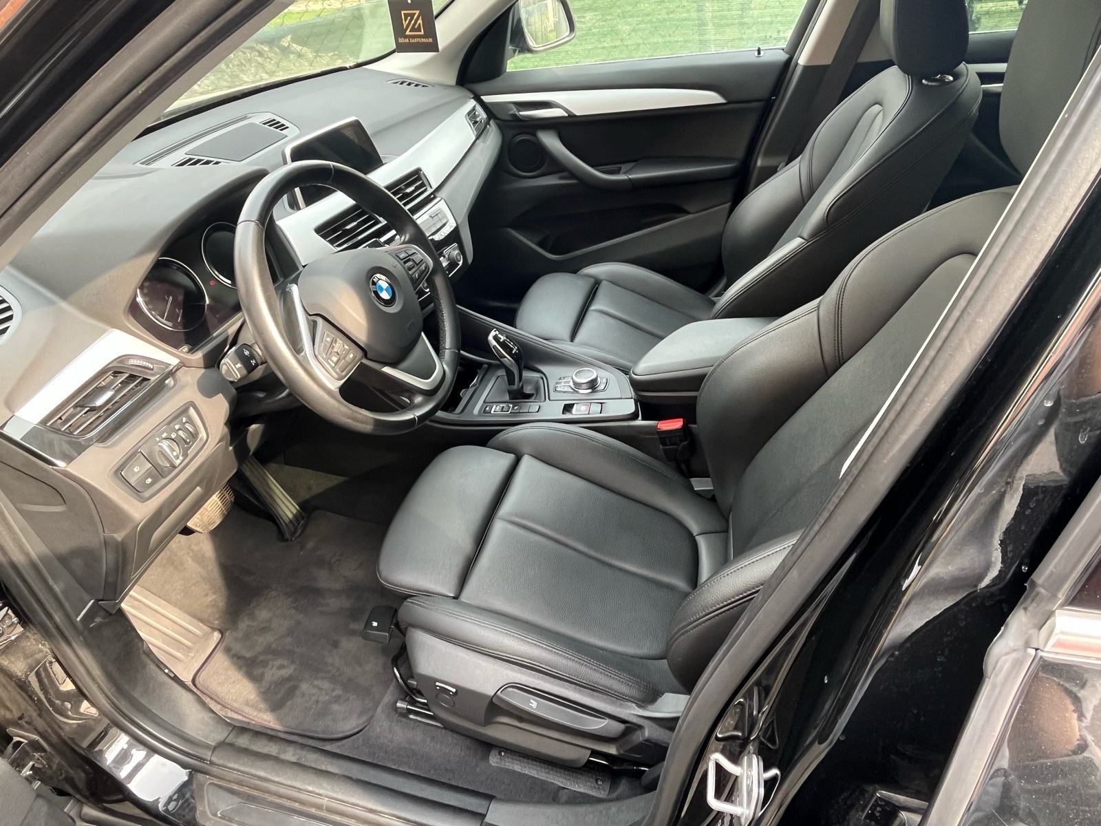 BMW X1 sDrive16d, Automatik, LCI redizajn, servisna povijest, fotografija 9