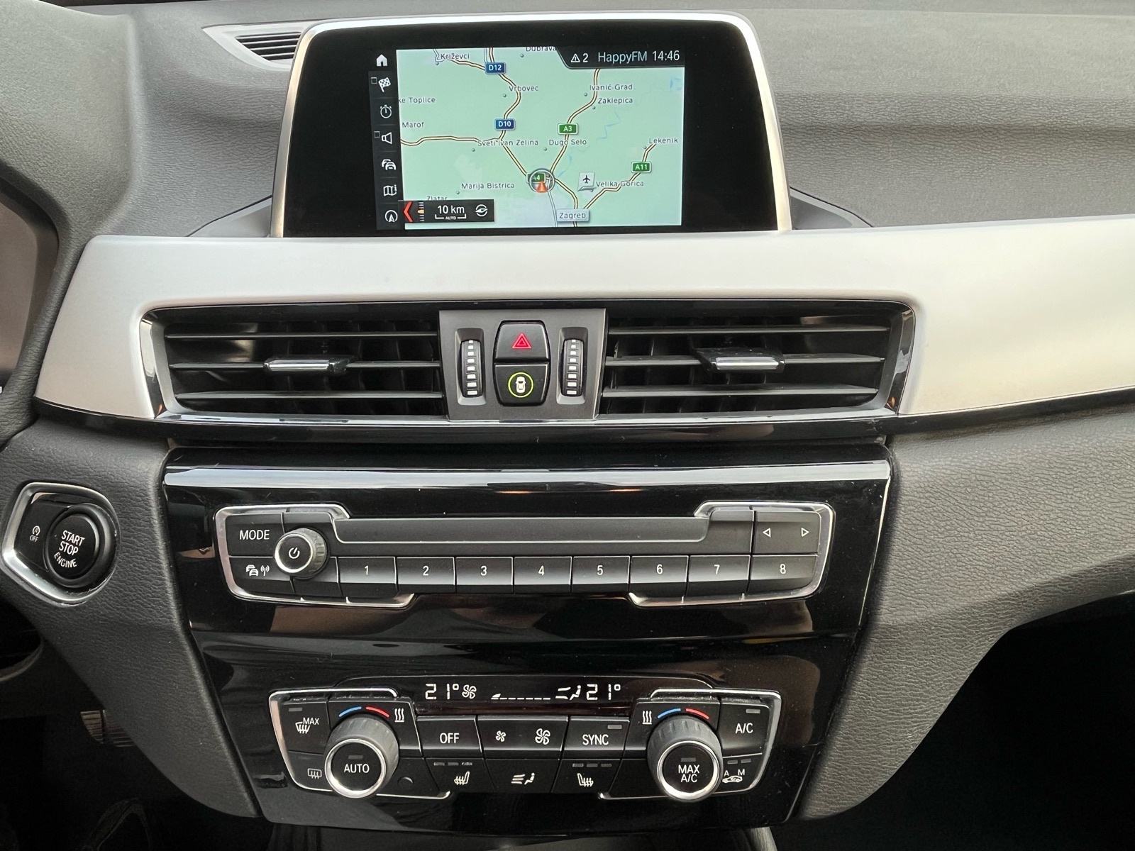 BMW X1 sDrive16d, Automatik, LCI redizajn, servisna povijest, fotografija 14
