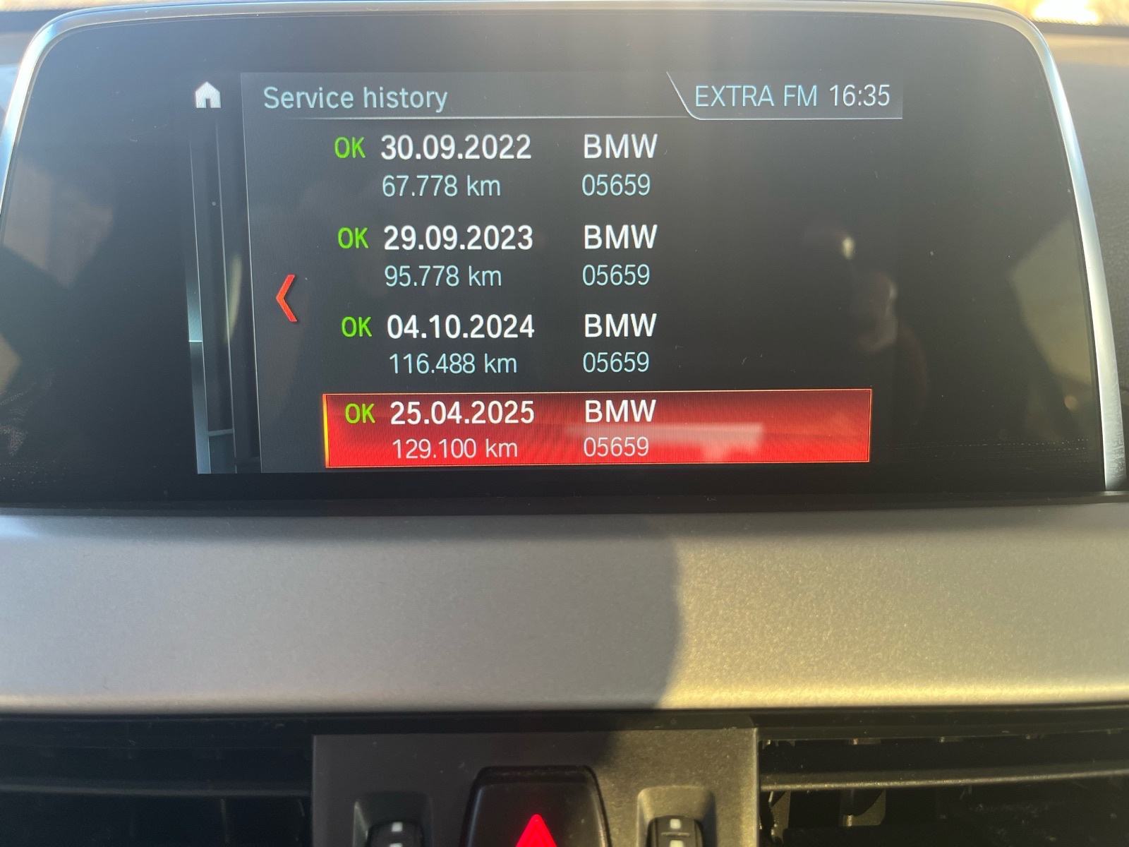 BMW X1 sDrive16d, Automatik, LCI redizajn, servisna povijest, fotografija 17
