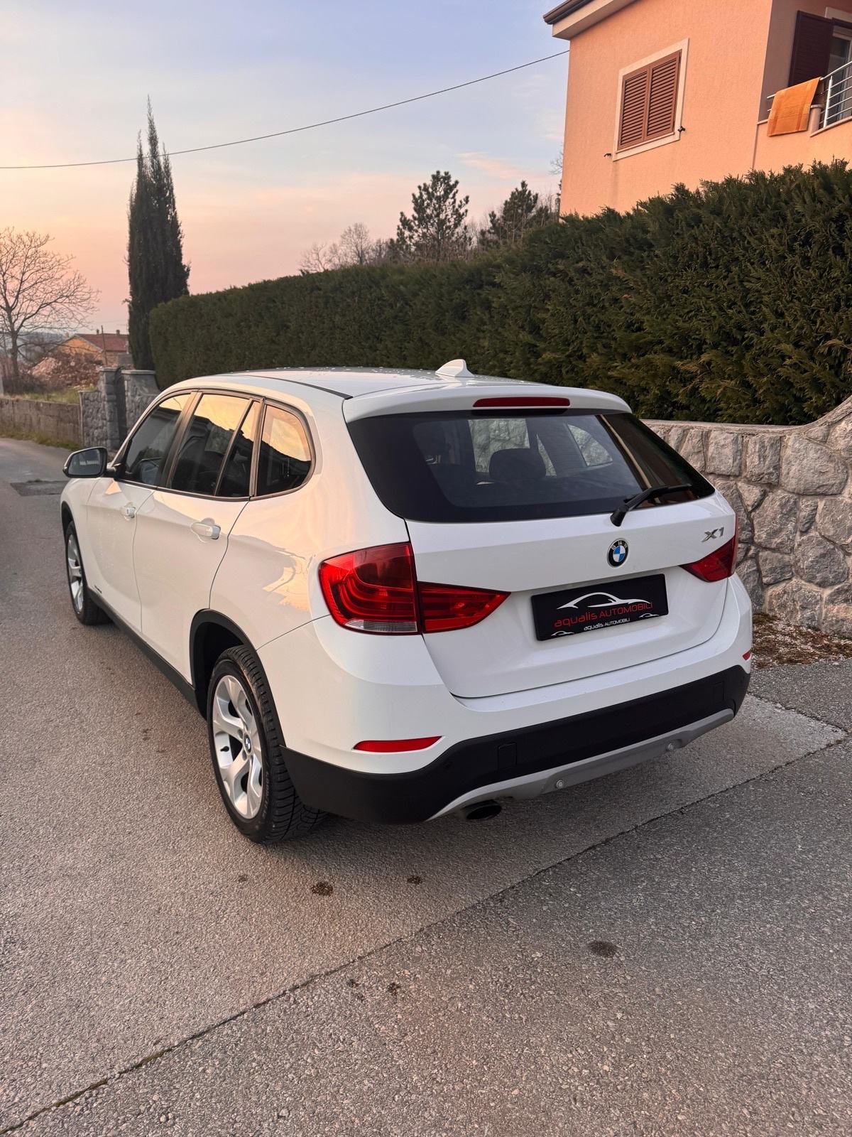 BMW X1 sDrive16d automatik, fotografija 6