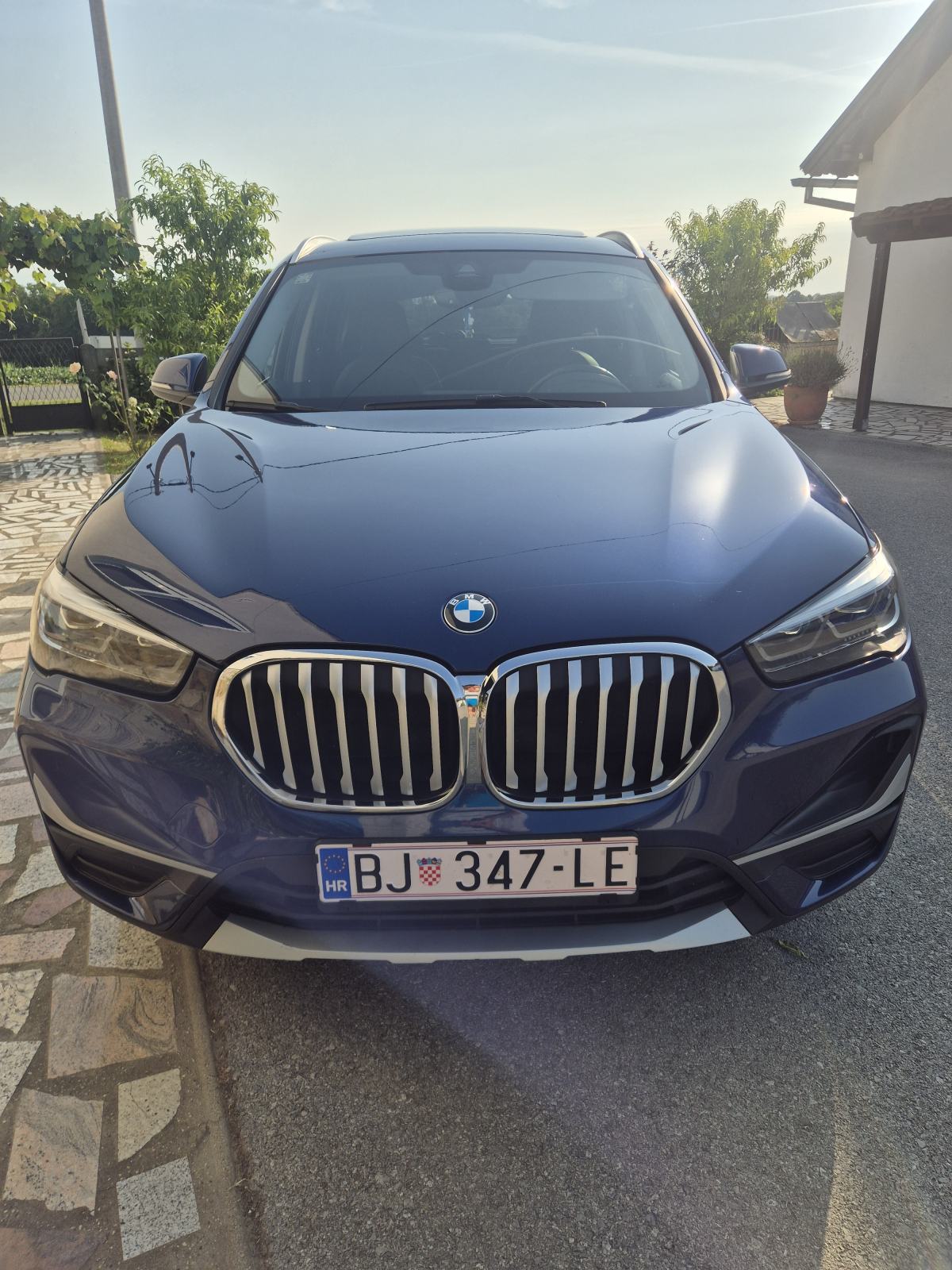 BMW X1 sDrive16d automatik X-line redizajn, fotografija 9