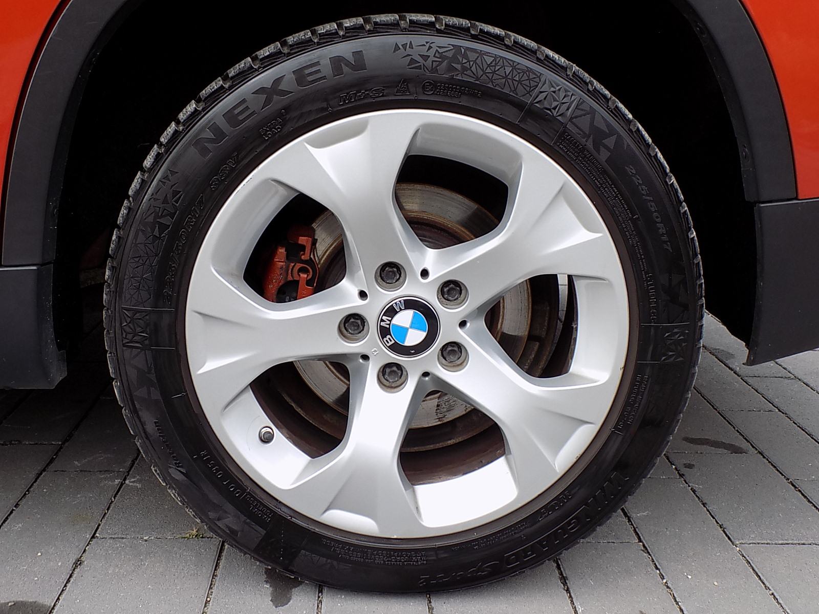 BMW X1 sDrive16d NEMA PRIJENOSA, KAO NOV, fotografija 12