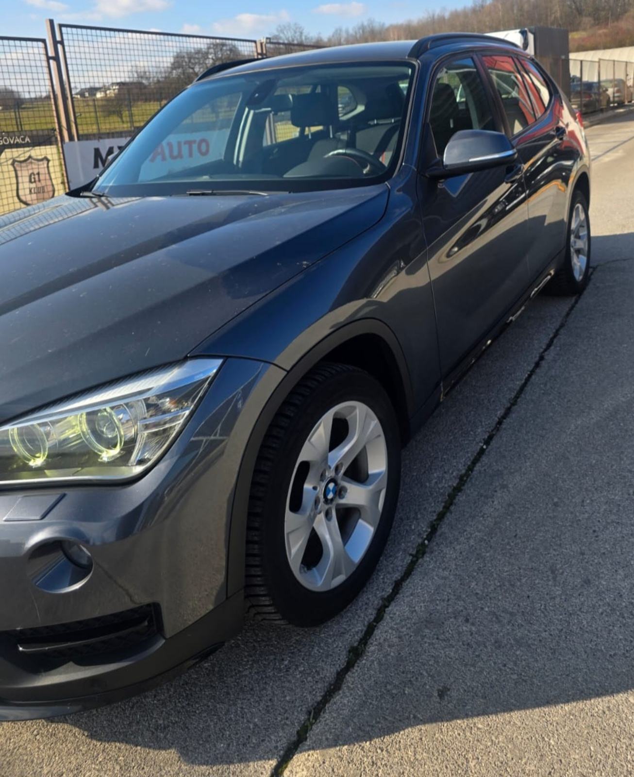 BMW X1 sDrive16d, fotografija 3