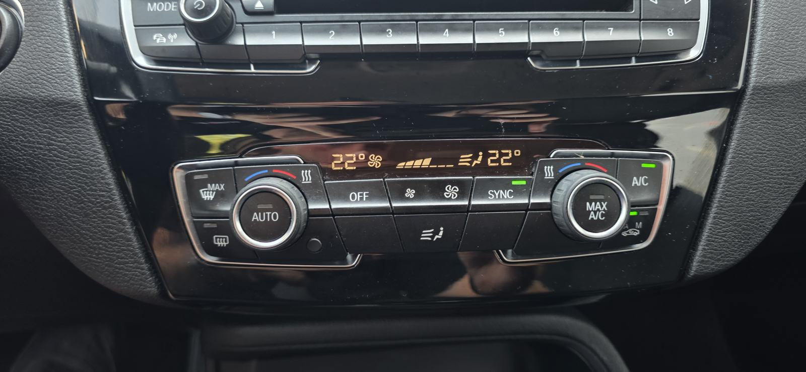 BMW X1 sDrive16d,, 6 BRZINA, LED, AUT. KLIMA, TEMP, PDC, ALU..., fotografija 16