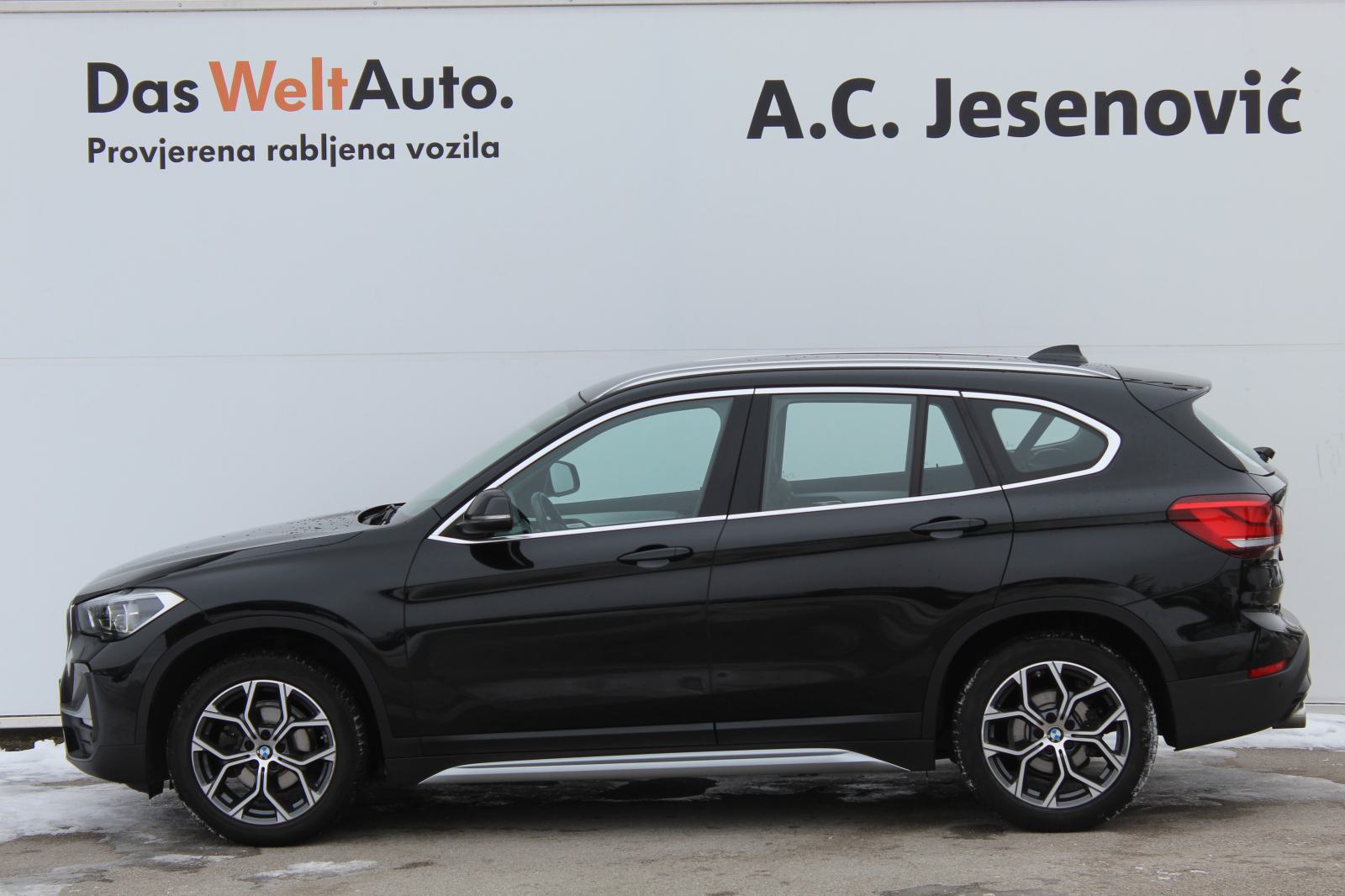 BMW X1 sDrive16d xLine-LEASING BEZ UČEŠĆA!, fotografija 6
