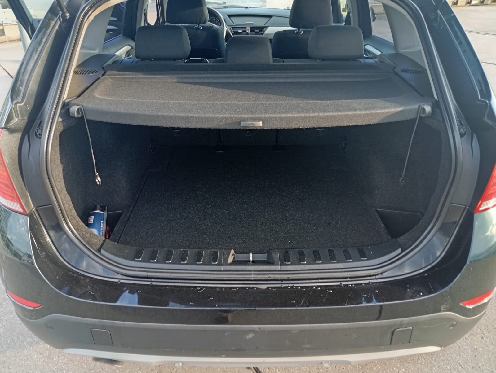 BMW X1 sDrive18d 2.0 DIZEL 8.900 FIX. VELIKI SERVIS NAPRAVLJEN, fotografija 10