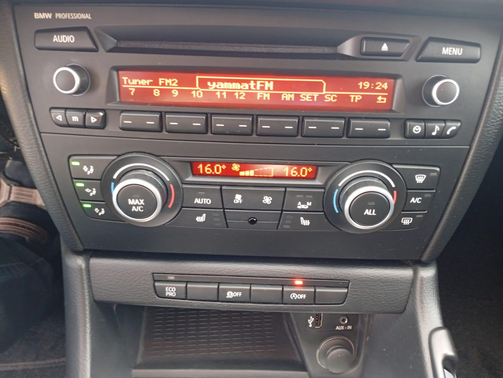 BMW X1 sDrive18d 2.0 DIZEL 8.900 FIX. VELIKI SERVIS NAPRAVLJEN, fotografija 12