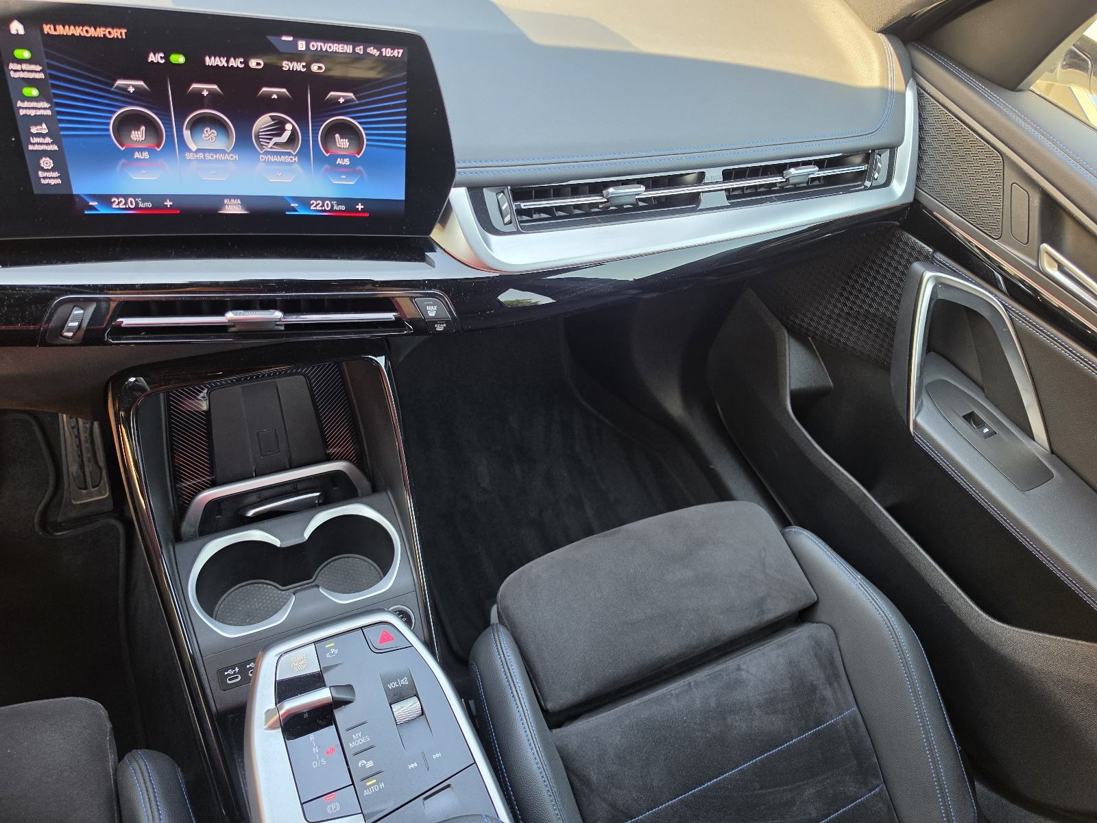 BMW X1 sDrive18d 49TKM,SERV.,NAVI.,MATRIX,ALU.,PDC,KAM.,VIRT., M SPORT, fotografija 13