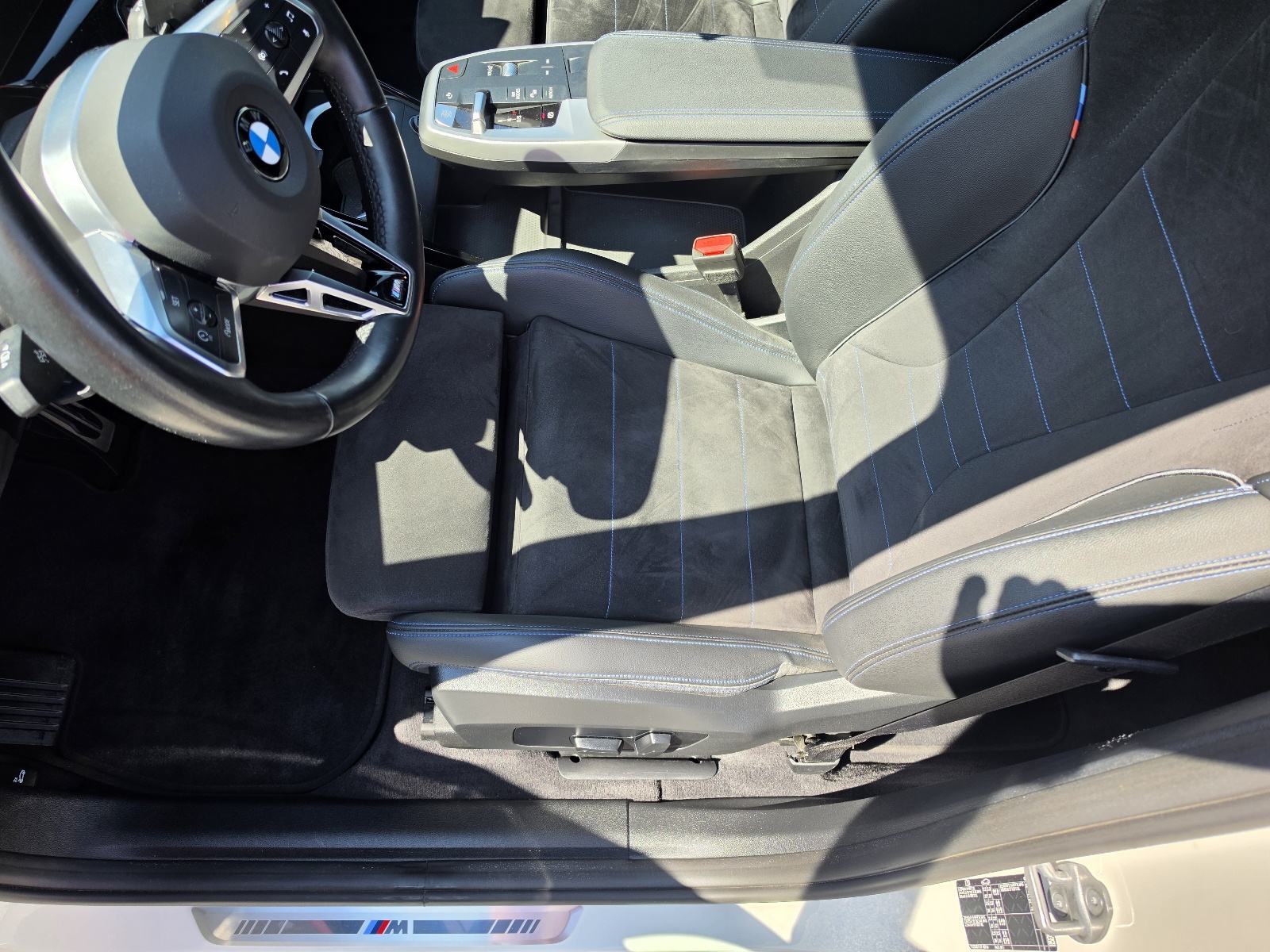 BMW X1 sDrive18d 49TKM,SERV.,NAVI.,MATRIX,ALU.,PDC,KAM.,VIRT., M SPORT, fotografija 19