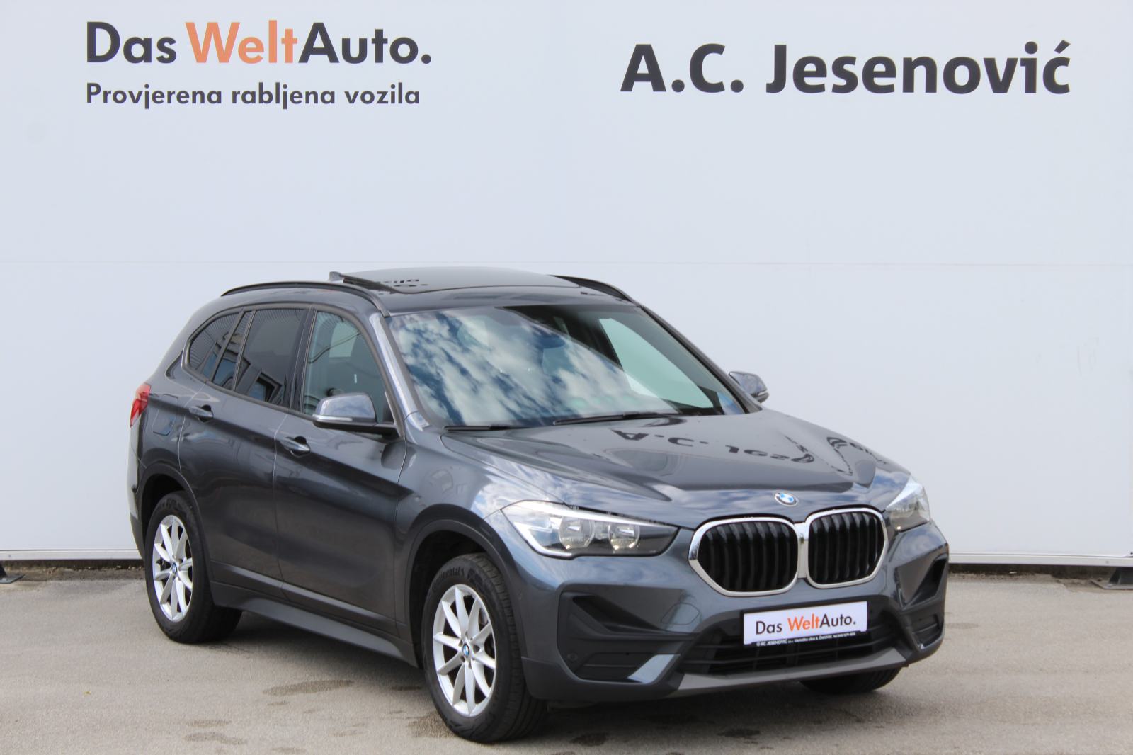 BMW X1 sDrive18d Advantage Aut., fotografija 3