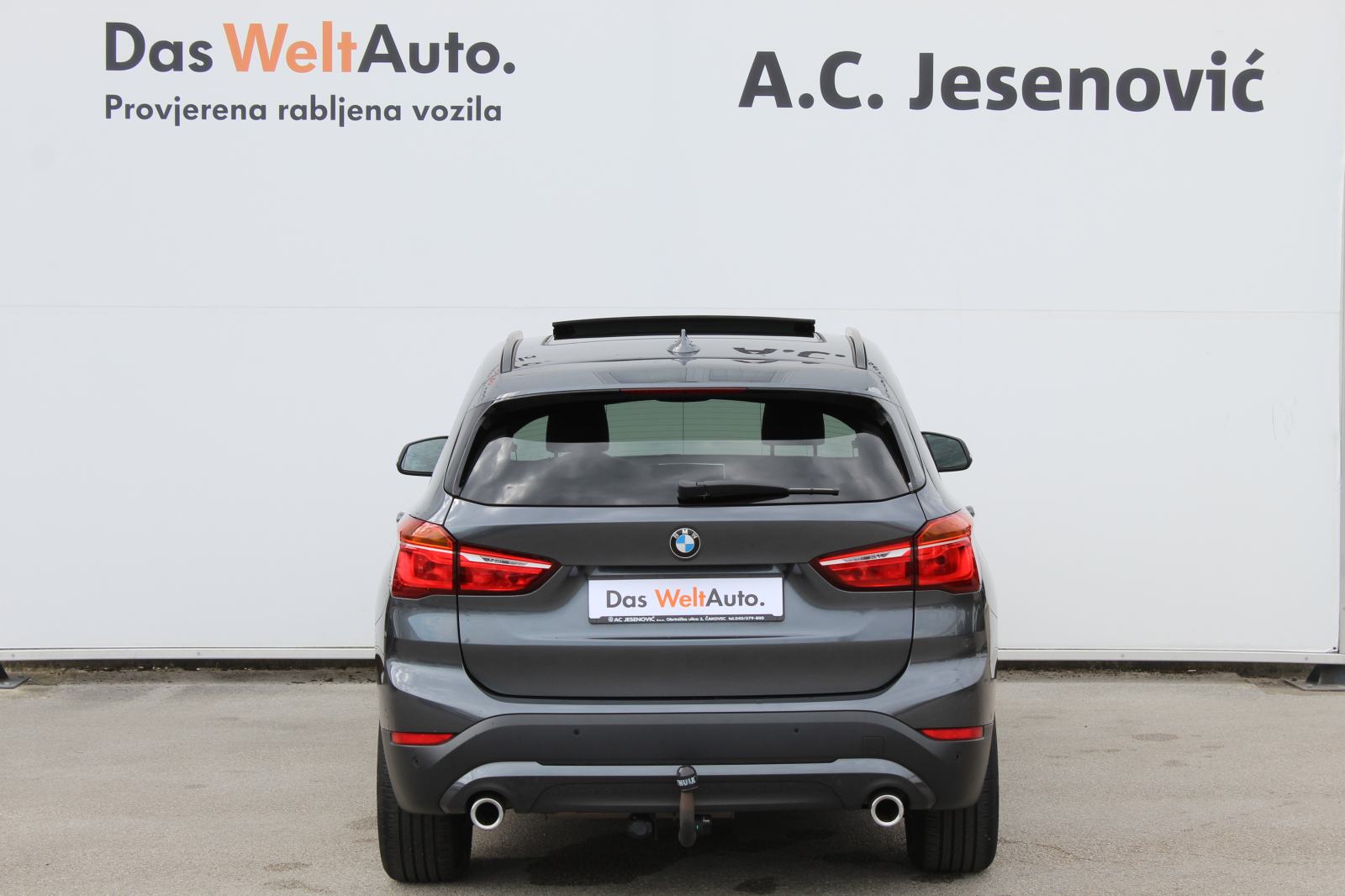 BMW X1 sDrive18d Advantage Aut., fotografija 5