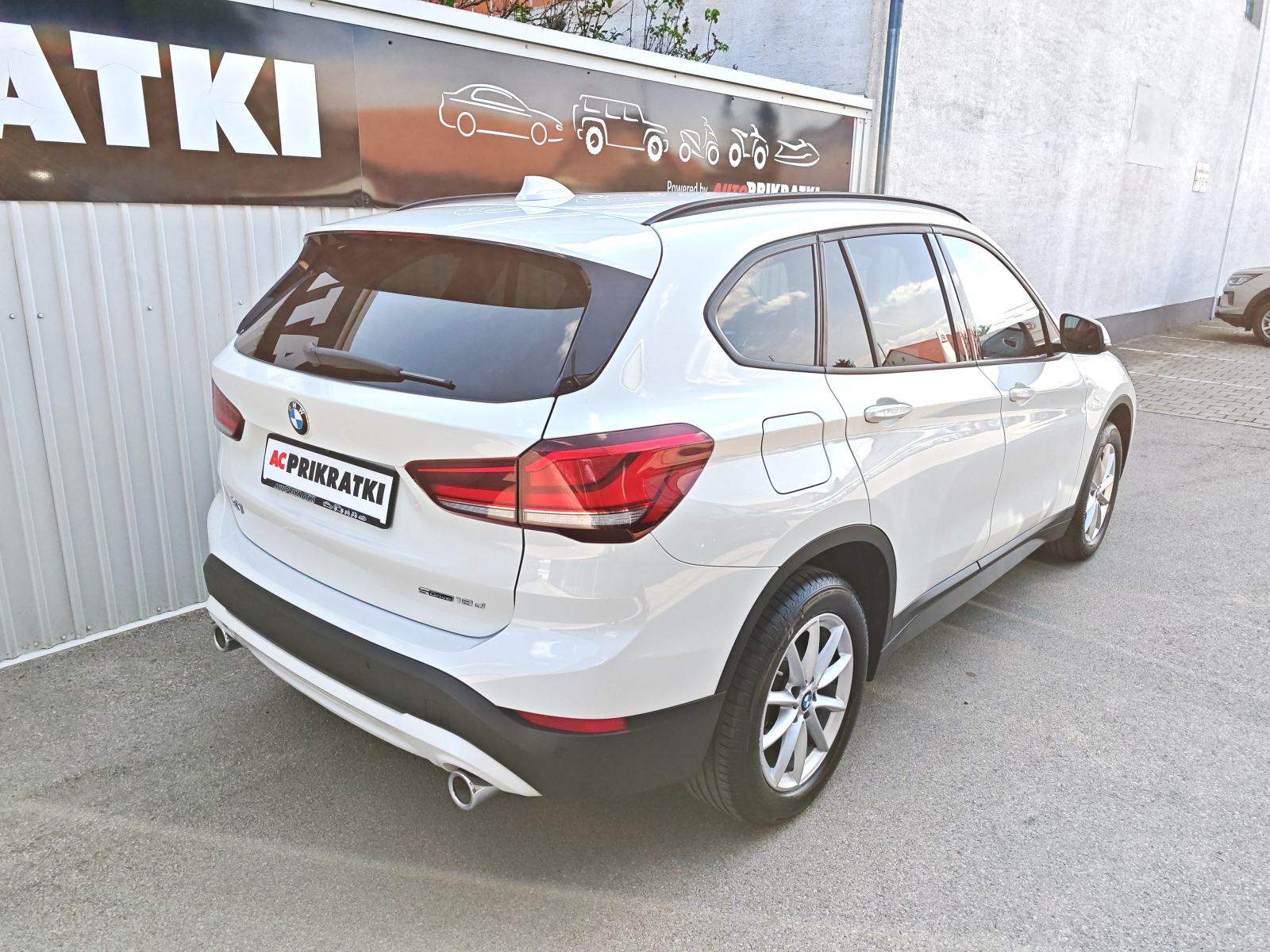 BMW X1 sDrive18d Advantage, pogled izvana - slika 1