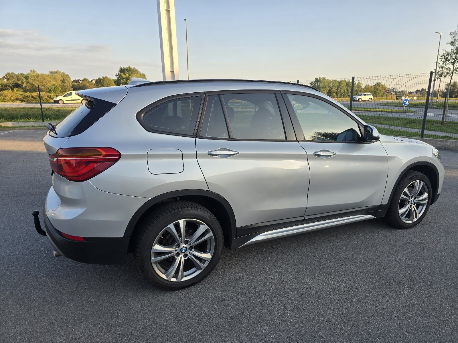 BMW X1 sDrive18d automatik 2018.godina, fotografija 8
