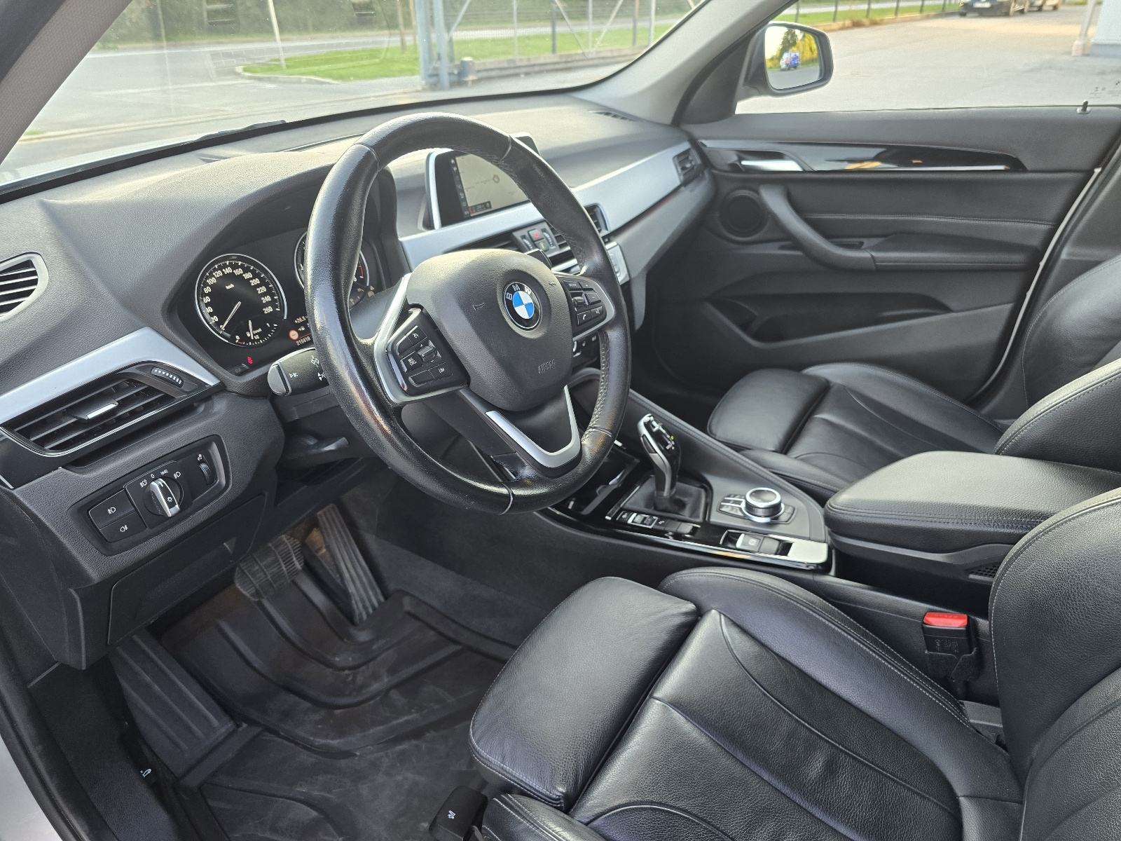 BMW X1 sDrive18d automatik 2018.godina, fotografija 10