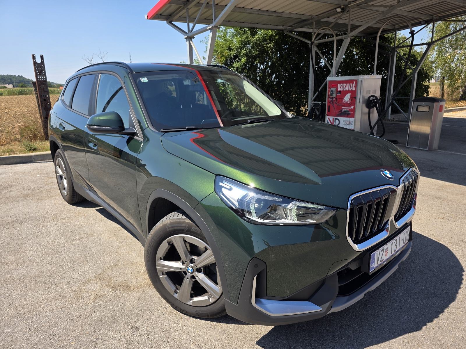 BMW X1 sDrive 18d 2023 god* Virtual* Full led*kamera 360 Ambient light, fotografija 7
