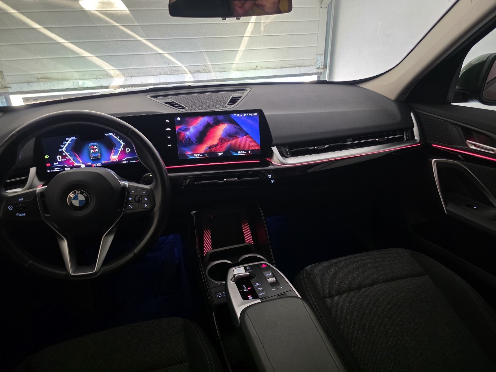 BMW X1 sDrive 18d 2023 god* Virtual* Full led*kamera 360 Ambient light, fotografija 16