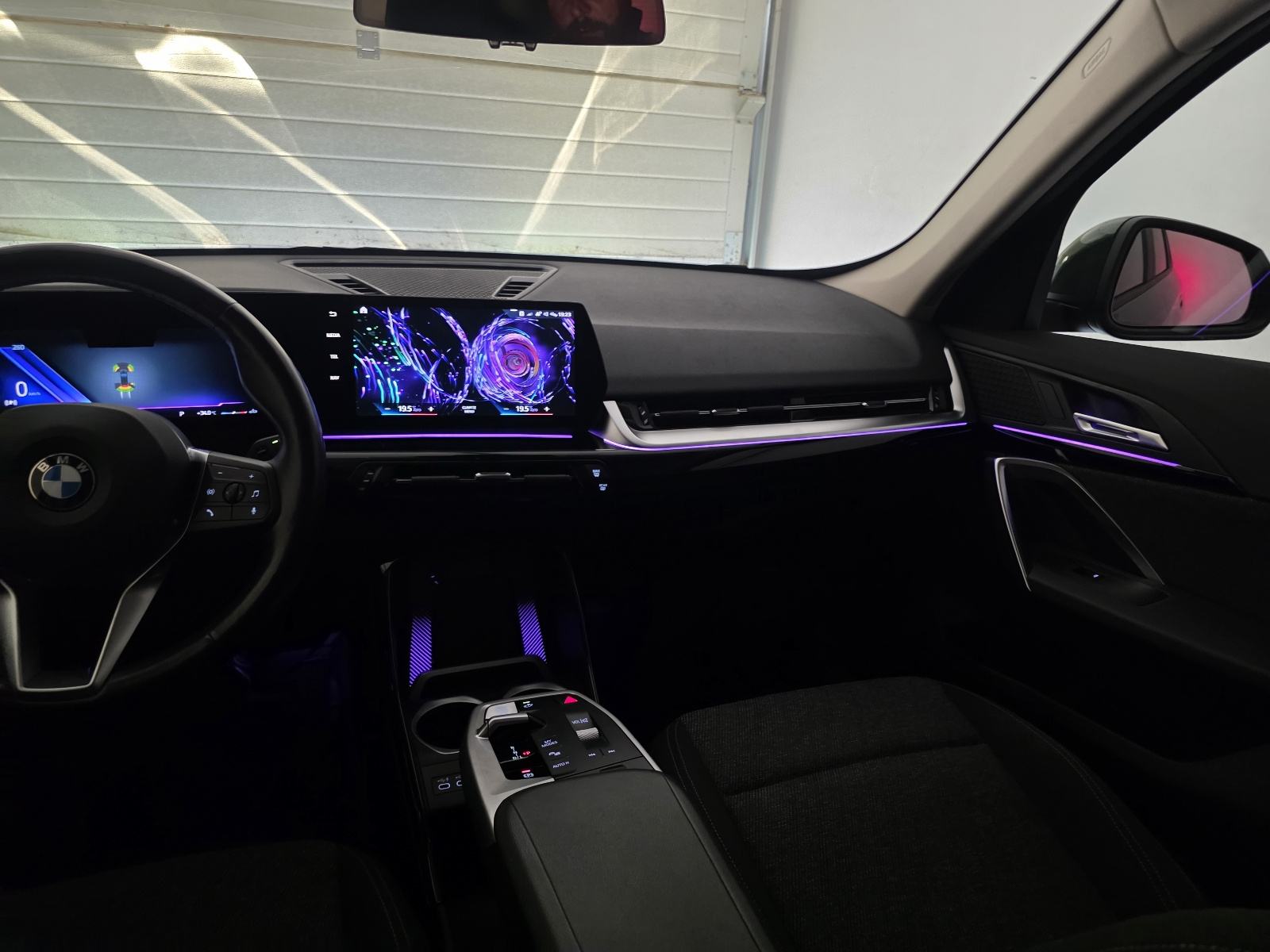 BMW X1 sDrive 18d 2023 god* Virtual* Full led*kamera 360 Ambient light, fotografija 15