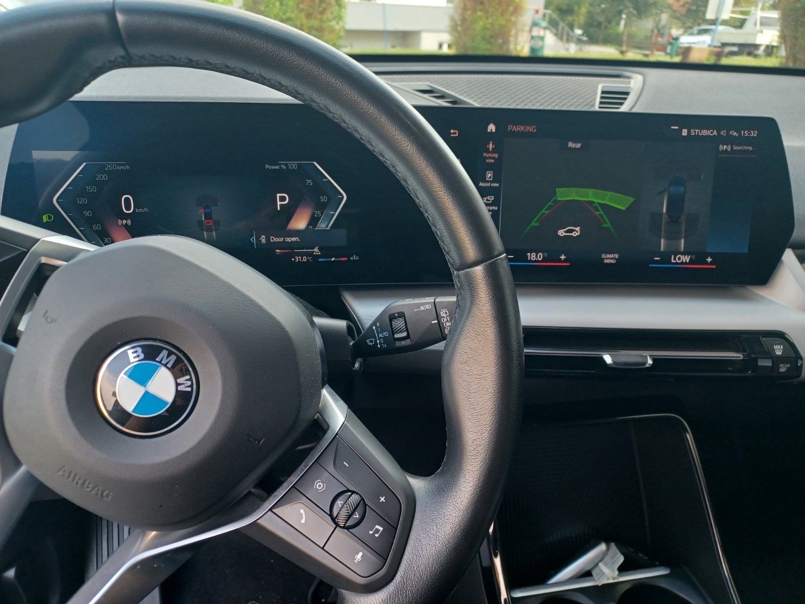 BMW X1 sDrive18d automatik 2023.godina, fotografija 3