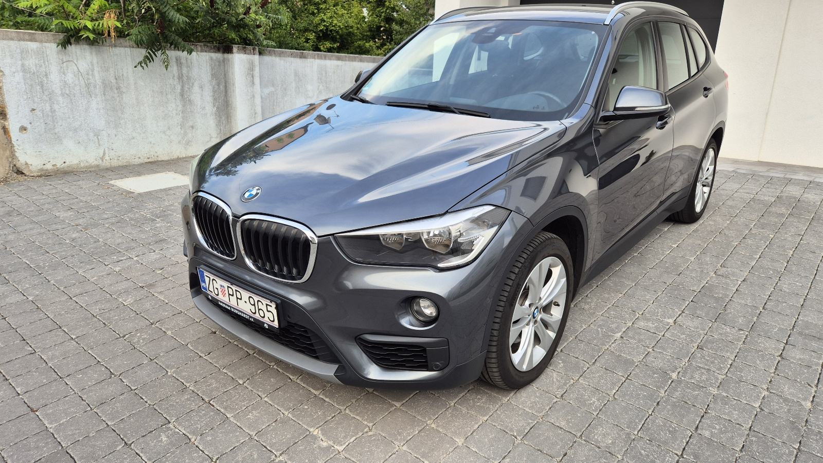 BMW X1 sDrive18d AUTOMATIK!!ADVANTAGE!!, fotografija 3