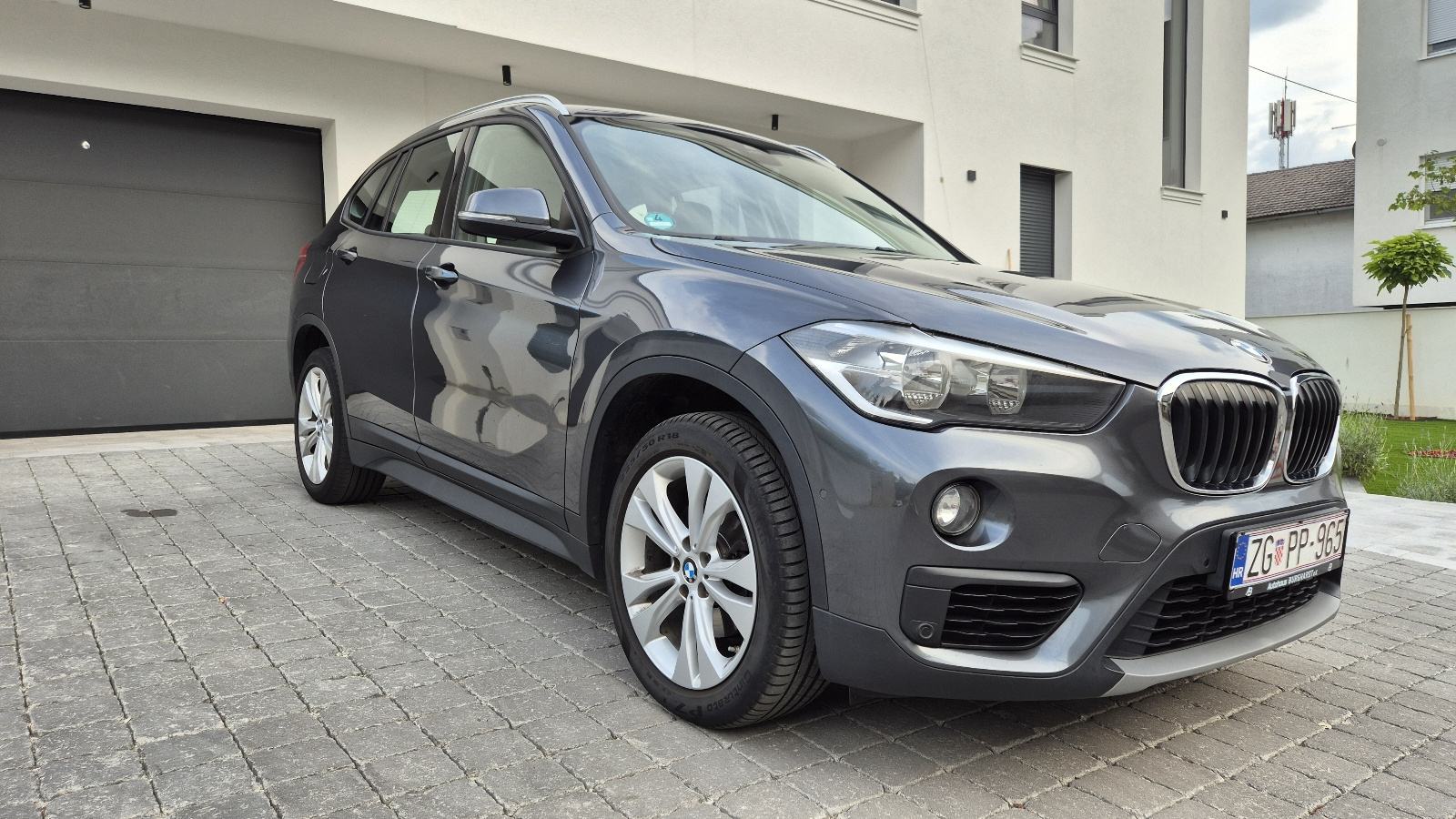 BMW X1 sDrive18d AUTOMATIK!!ADVANTAGE!!, fotografija 4