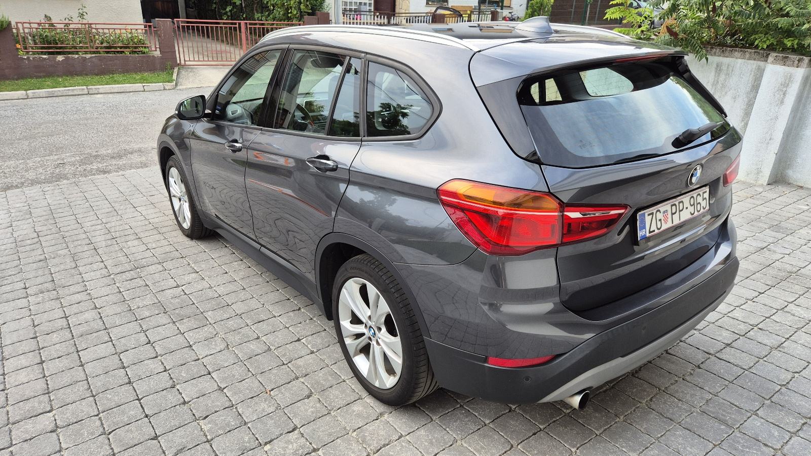 BMW X1 sDrive18d AUTOMATIK!!ADVANTAGE!!, fotografija 10