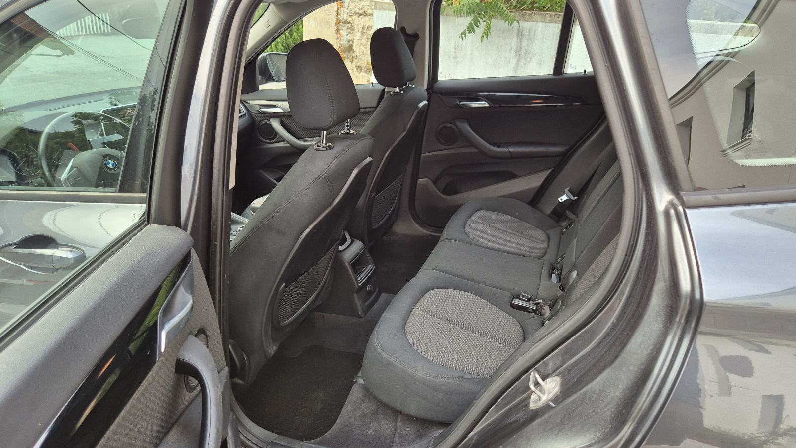 BMW X1 sDrive18d AUTOMATIK!!ADVANTAGE!!, fotografija 18
